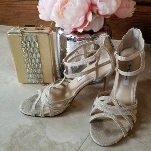 Gorgeous formal sandals - Gold/Champagne  color